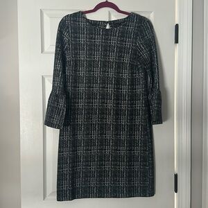 Banana Republic Dress 3/4 sleeves, black and white, like new